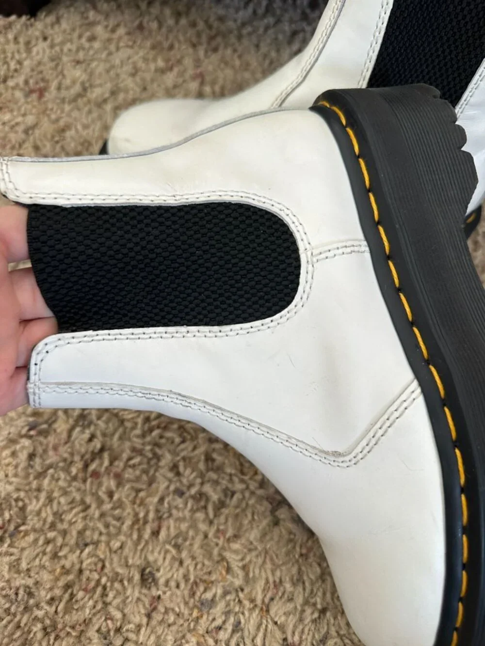 Dr. Martens Womens White Quad Chelsea Platform Boots Black Elastic Gussets 2976 - Picture 6 of 13
